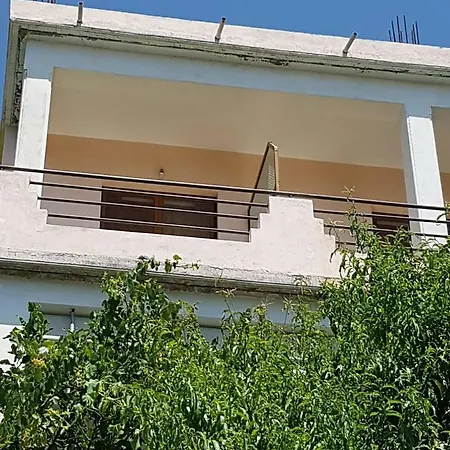 Elis's House *